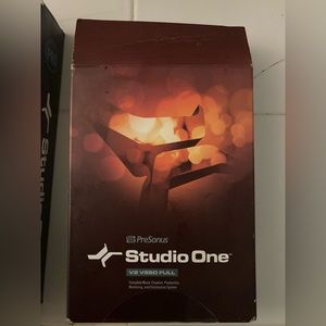 Presonus Studio One V2 VSSD Upgrade/Crossgrade  Music Creation System